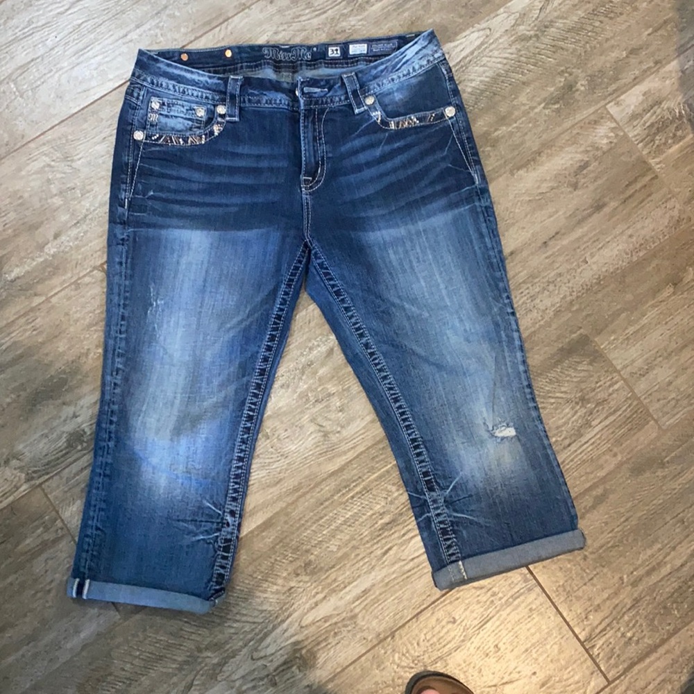 Miss me crop jeans